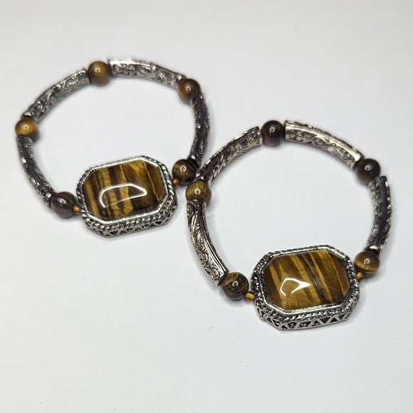 2 HSN Silvertone Tiger Eye Beads Octagon Center Feature Stone Stretch Bracelets - Picture 6 of 7